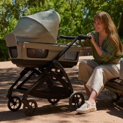Pram Inglesina Aptica XT Abrir com balanço
