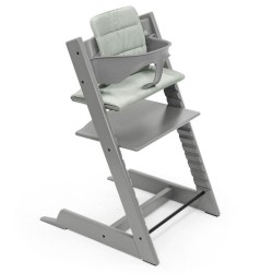 Conjunto de cadeira alta Stokke Tripp Trapp com Baby Set² e almofada