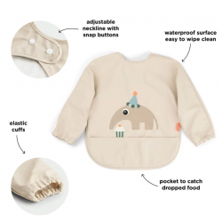 Cadeira alta Chicco Meraviglia com utensílios de mesa