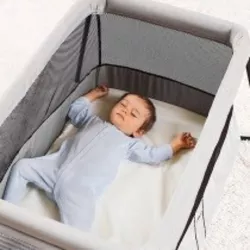 Sabana Ajustable Cuna de Viaje Babybjorn Ultraligera