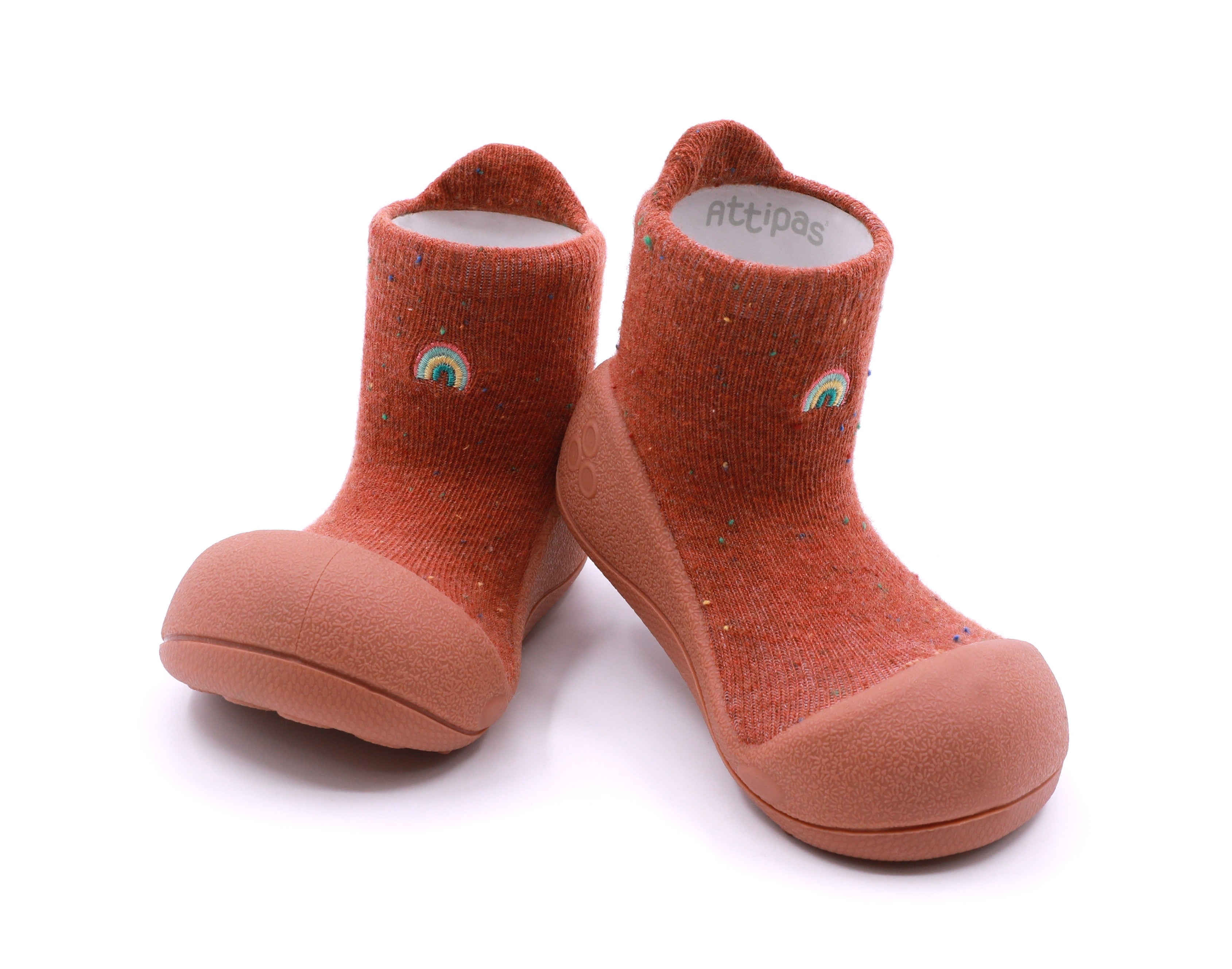 Zapato calcetin Attipas Basic Marrón