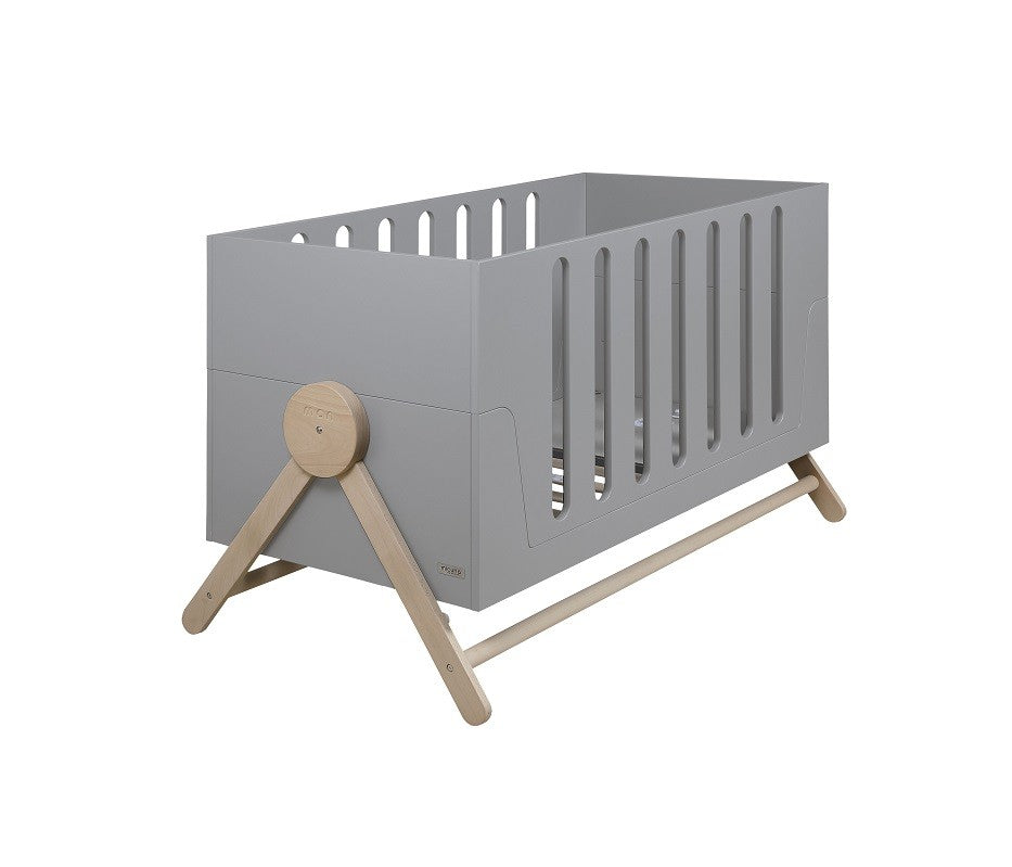 Cuna Micuna Swing 140 x 70 con relax system con colchón opcional
