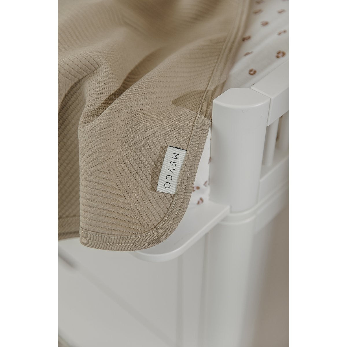 Manta Meyco Pure