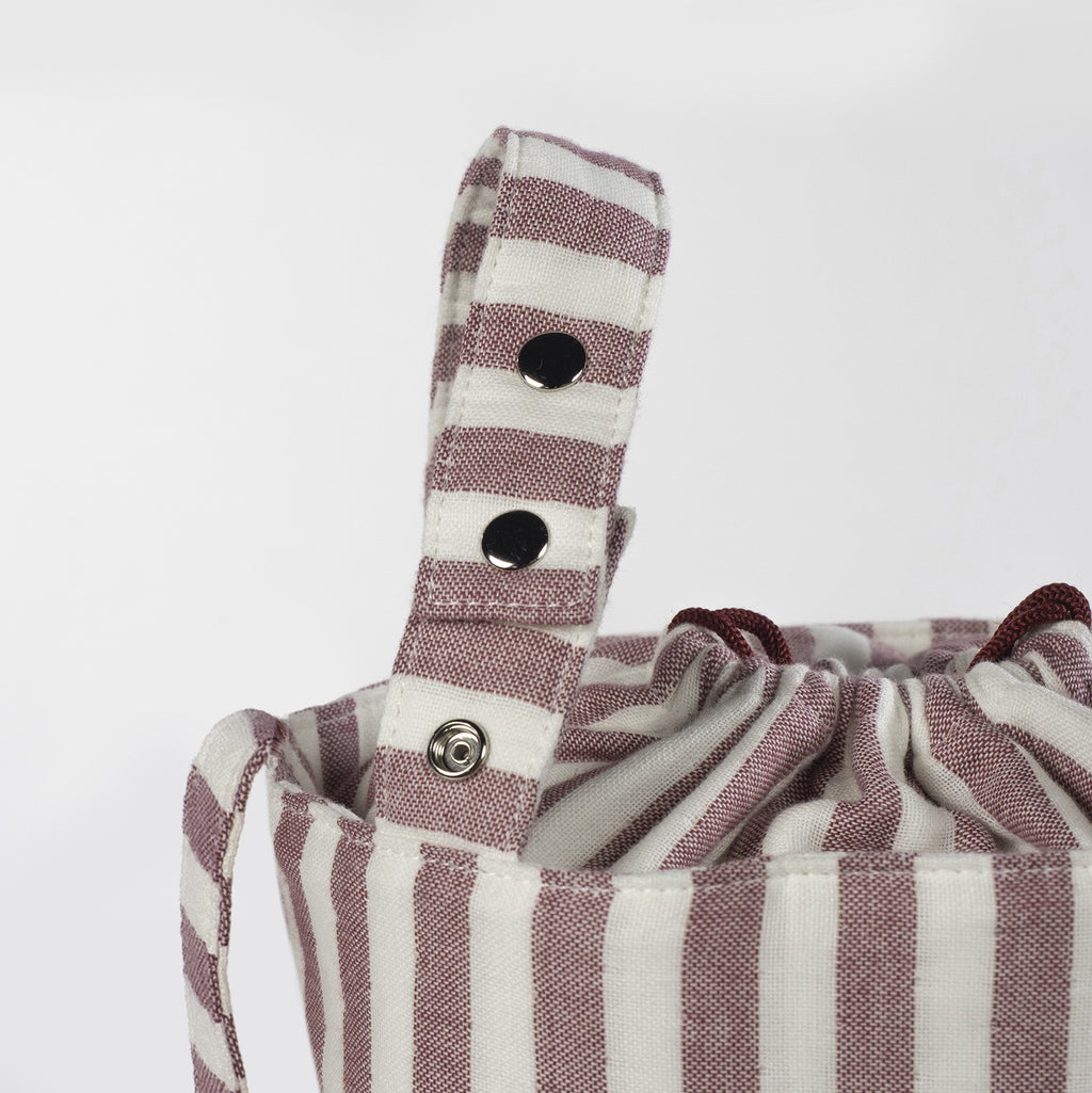 Bolsa Bucket Pasito a Pasito Cherry Rayas