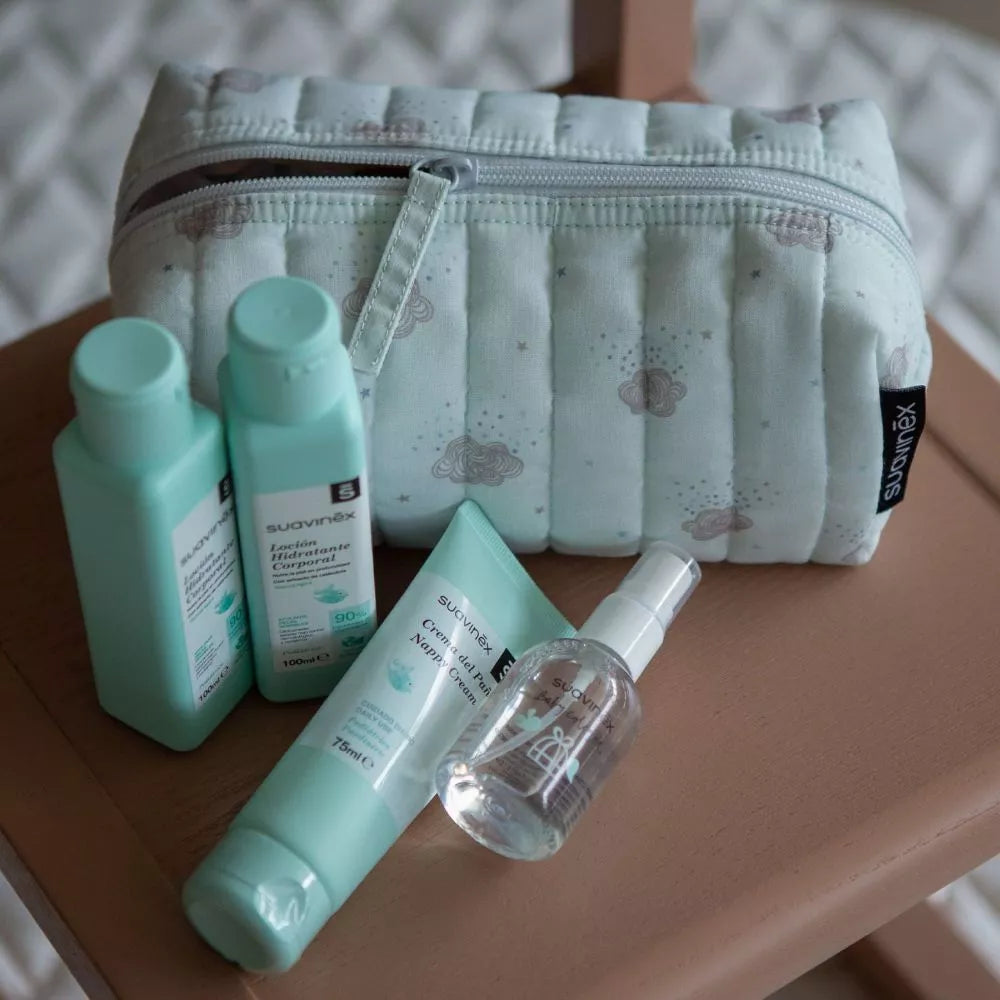 Neceser Birdies Suavinex con 4 productos de cosmética