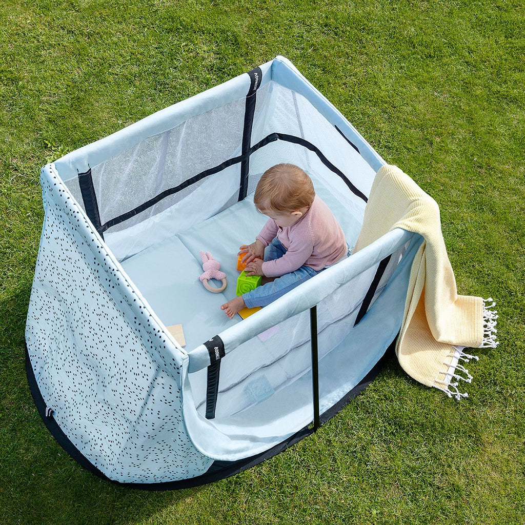 Cuna de Viaje Aeromoov POP PLAY SLEEP con apertura instantánea