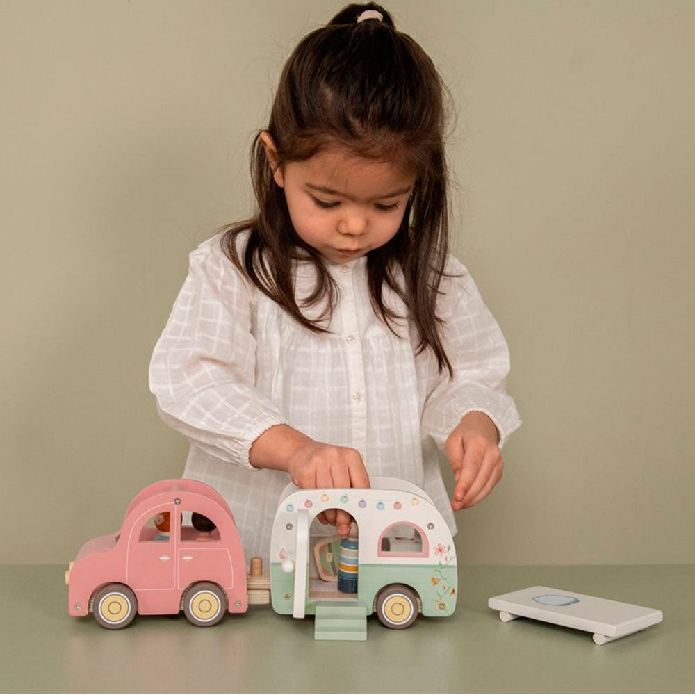Set Coche y Caravana Little Dutch FSC