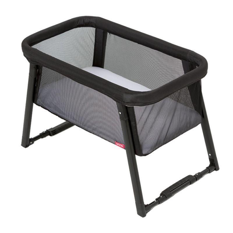 Minicuna Onna SOMNIA Fresh Negra con colchon sabana y mosquitera