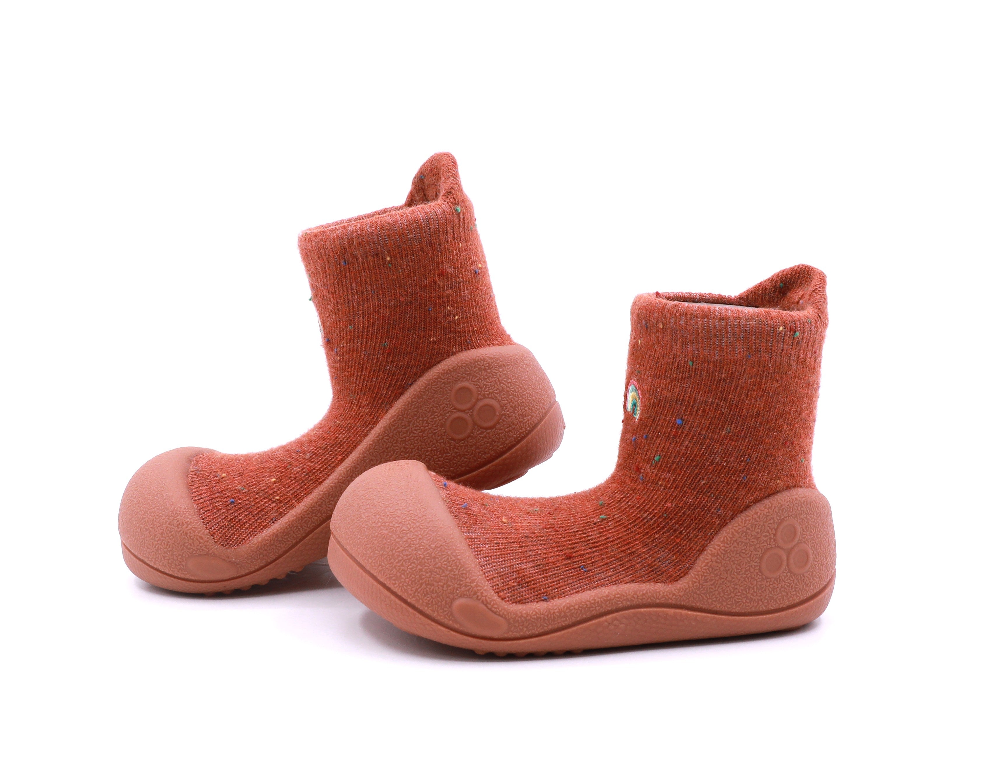 Zapato calcetin Attipas Basic Marrón