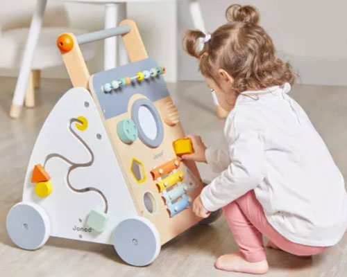 BRINQUEDOS