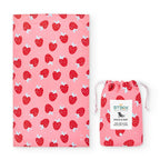Toalla DOCK & BAY anti arena Strawberries L