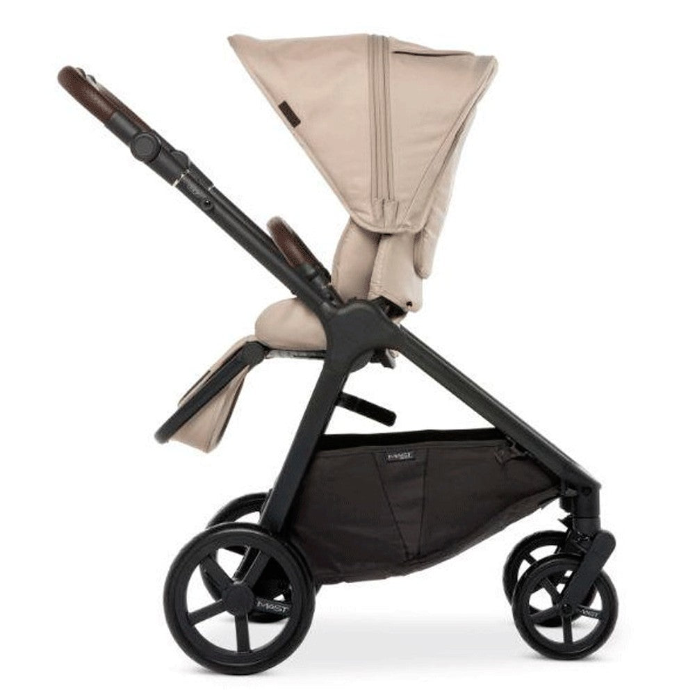 Silla Paseo Mast M7 con plástico de lluvia