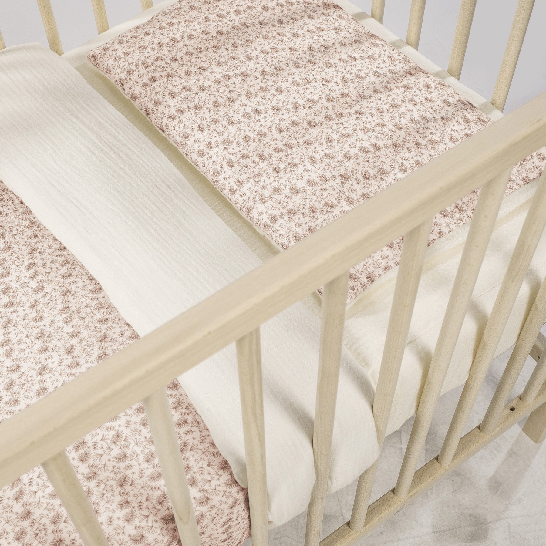 Edredón, bajera y almohada cuna 120x60 Walking Mum Gala