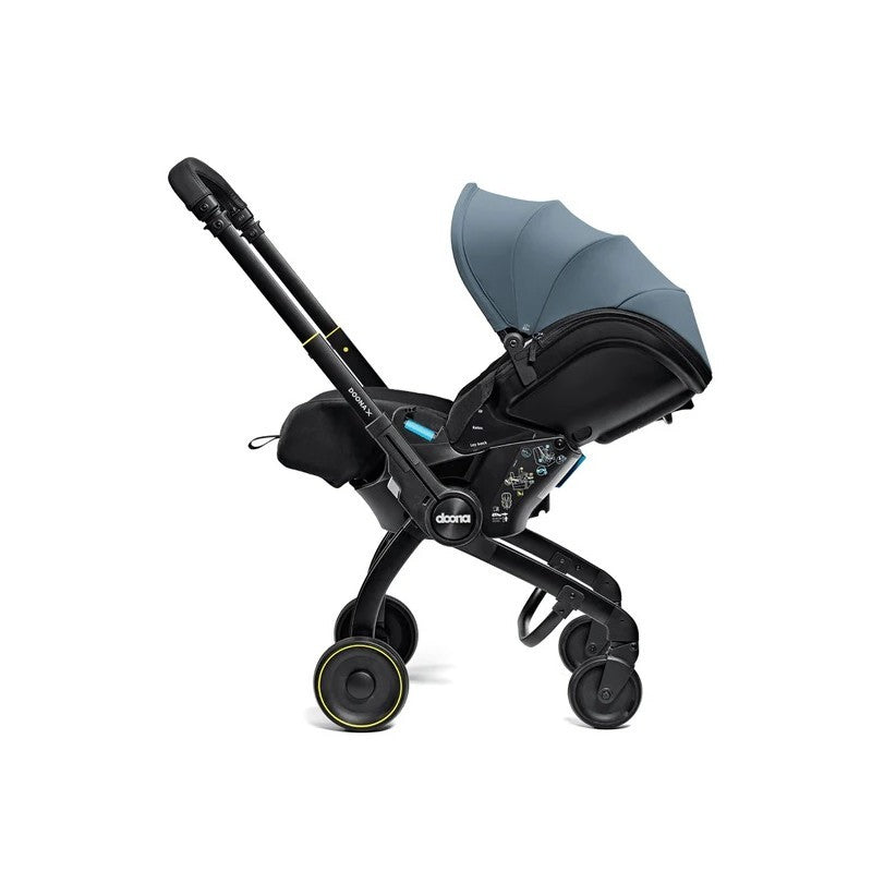 Silla Auto y Paseo Doona X con 3 posiciones de reclinacion