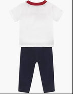 Conjunto Levis Jogger y camiseta