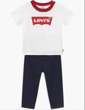 Conjunto Levis Jogger y camiseta